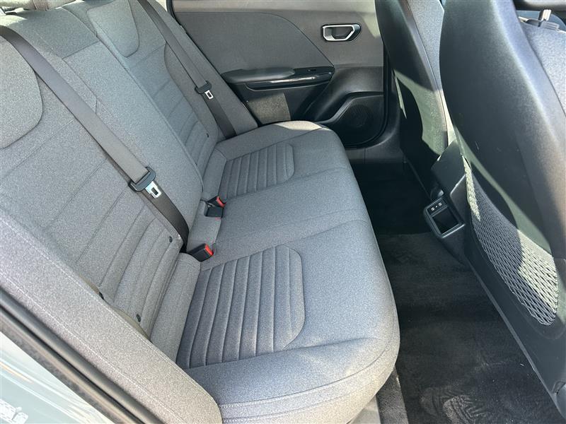 Kia K4 EX 2025