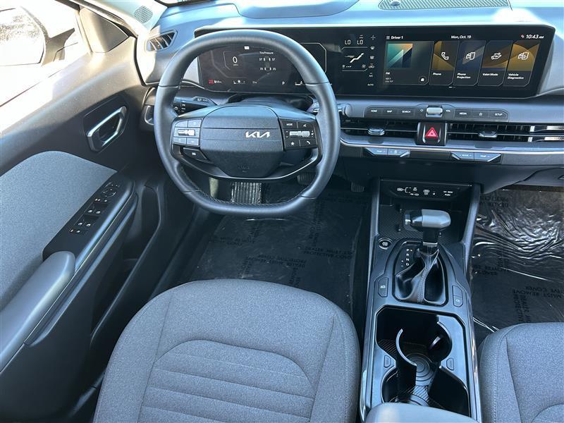 Kia K4 EX 2025