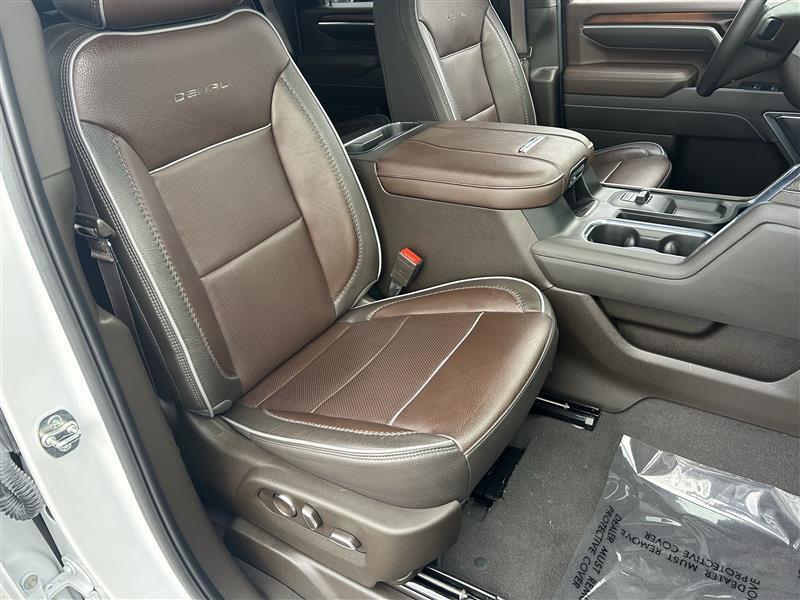 GMC Sierra 2500HD Denali Crew Cab 4WD SB 2025
