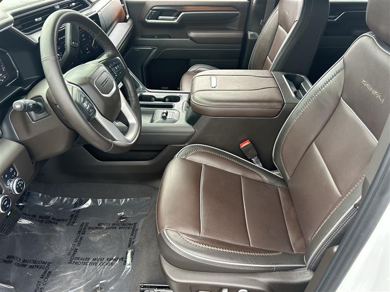 GMC Sierra 2500HD Denali Crew Cab 4WD SB 2025