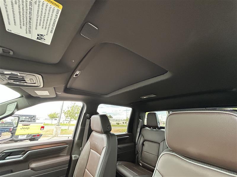 GMC Sierra 2500HD Denali Crew Cab 4WD SB 2025