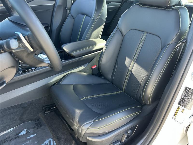 Kia K5 GT 2025