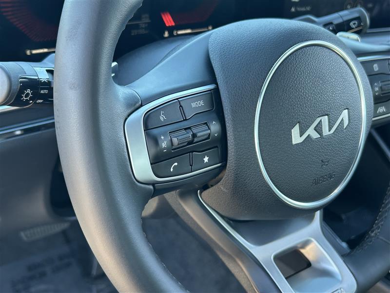Kia K5 GT 2025