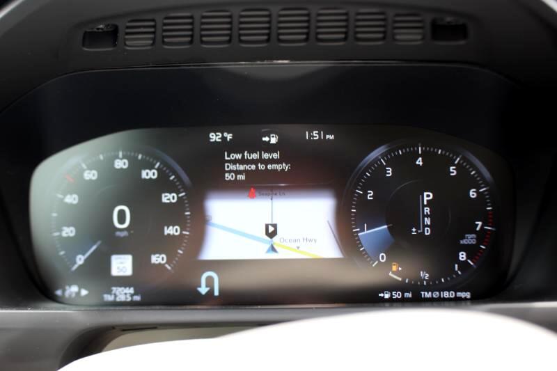 Volvo XC90 T5 Momentum 2022 Volvo XC90 T5 Momentum 2022