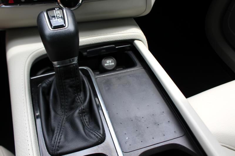 Volvo XC90 T5 Momentum 2022 Volvo XC90 T5 Momentum 2022