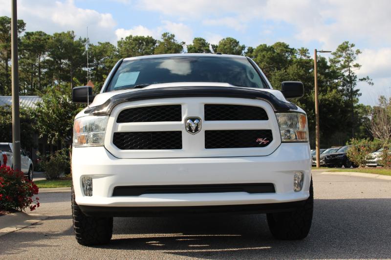RAM 1500 Tradesman Crew Cab SWB 4WD 2014 RAM 1500 Tradesman Crew Cab SWB 4WD 2014