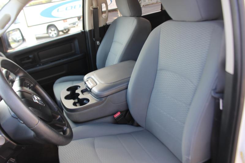 RAM 1500 Tradesman Crew Cab SWB 4WD 2014 RAM 1500 Tradesman Crew Cab SWB 4WD 2014