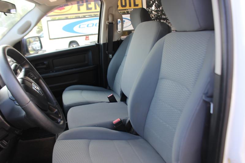 RAM 1500 Tradesman Crew Cab SWB 4WD 2014 RAM 1500 Tradesman Crew Cab SWB 4WD 2014