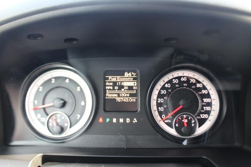 RAM 1500 Tradesman Crew Cab SWB 4WD 2014 RAM 1500 Tradesman Crew Cab SWB 4WD 2014