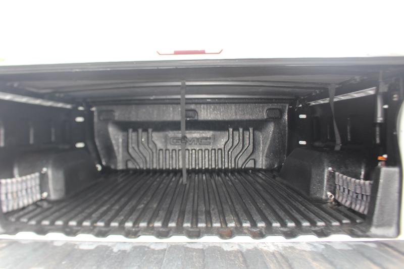 GMC Sierra 1500 SLT Crew Cab Short Box 4WD 2019 GMC Sierra 1500 SLT Crew Cab Short Box 4WD 2019