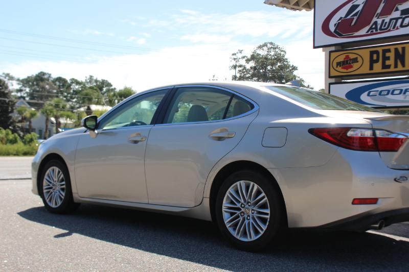 Lexus ES 350 Sedan 2015 Lexus ES 350 Sedan 2015