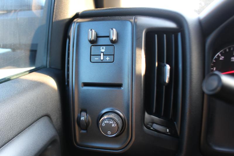 GMC Sierra 2500HD Base Crew Cab 4WD 2018