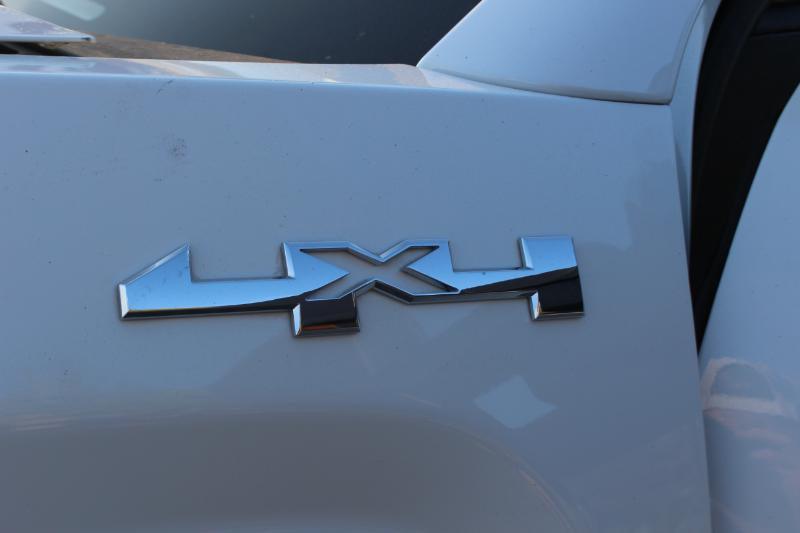 GMC Sierra 2500HD Base Crew Cab 4WD 2018