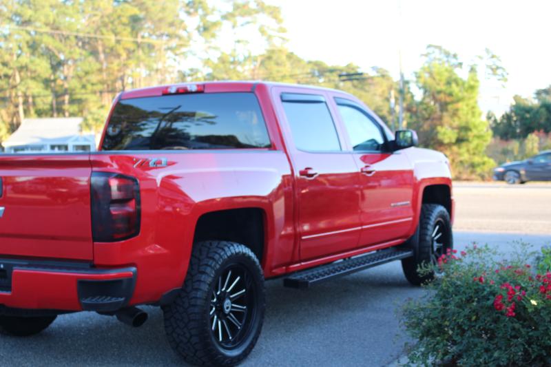 Chevrolet Silverado 1500 LT Crew Cab 4WD 2018