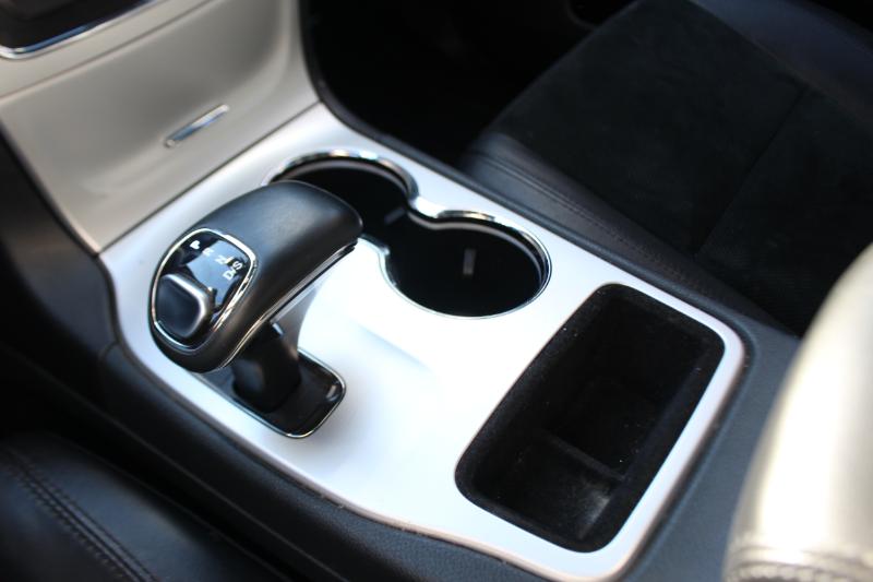 Jeep Grand Cherokee Laredo 4WD 2015