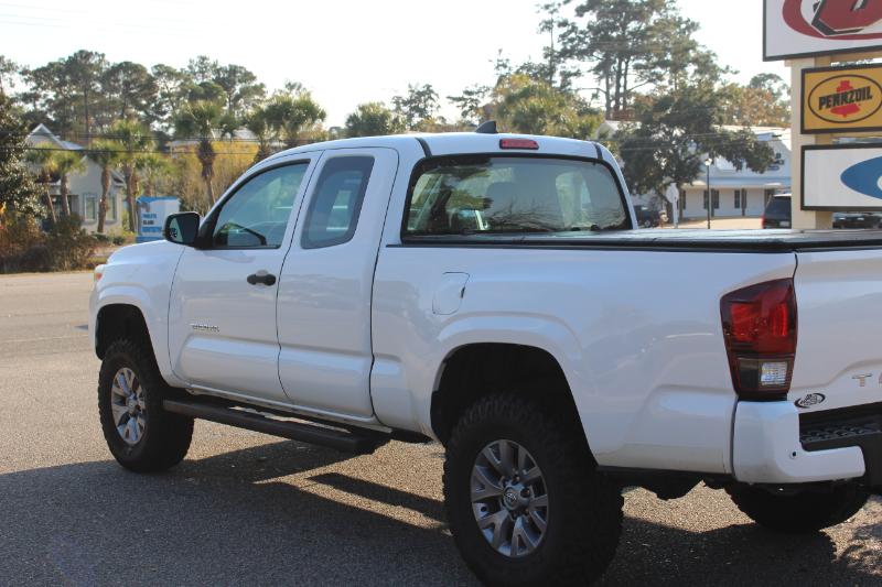 Toyota Tacoma SR5 Access Cab I4 6AT 2WD 2018