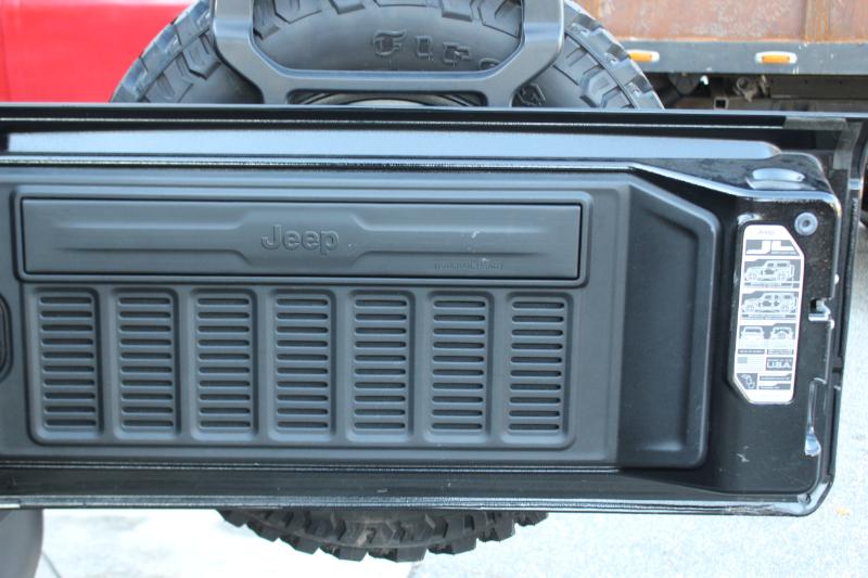 Jeep Wrangler Sport S 2020