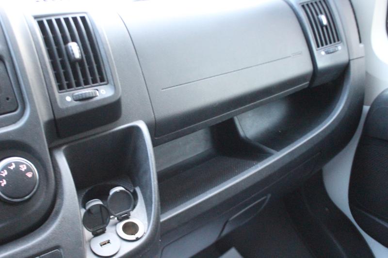 RAM Promaster 1500 Low Roof Tradesman 136-in. WB 2017