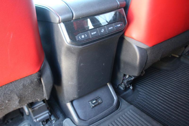 Toyota Highlander XSE FWD V6 2022