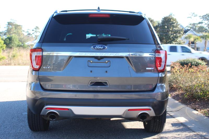 Ford Explorer XLT 4WD 2016