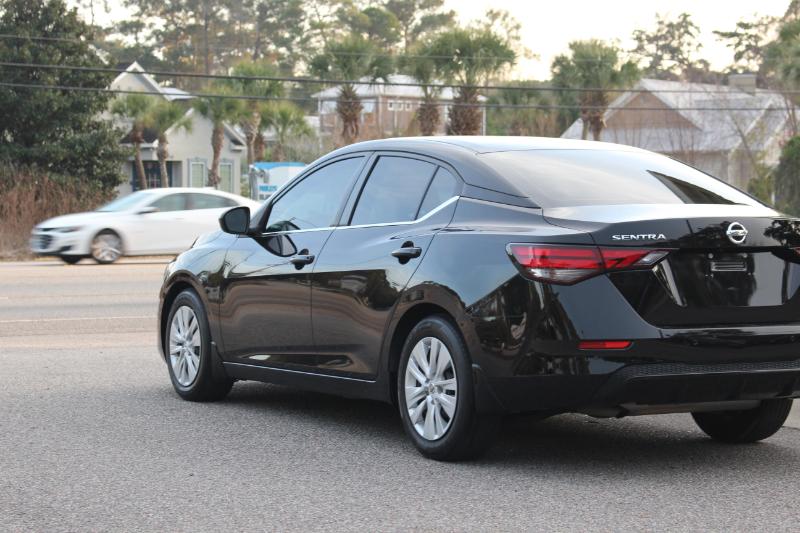 Nissan Sentra S 2023