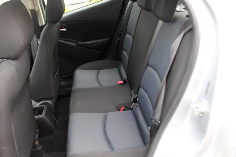 Toyota Yaris iA 6A 2017