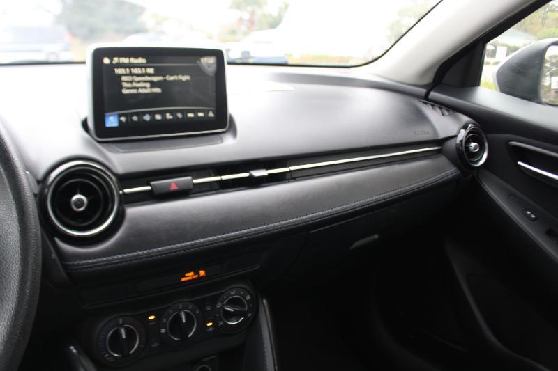 Toyota Yaris iA 6A 2017