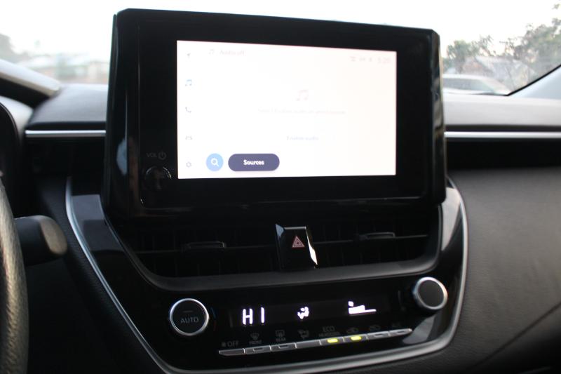 Toyota Corolla LE 2024