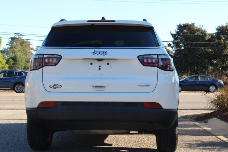 Jeep Compass Latitude FWD 2020