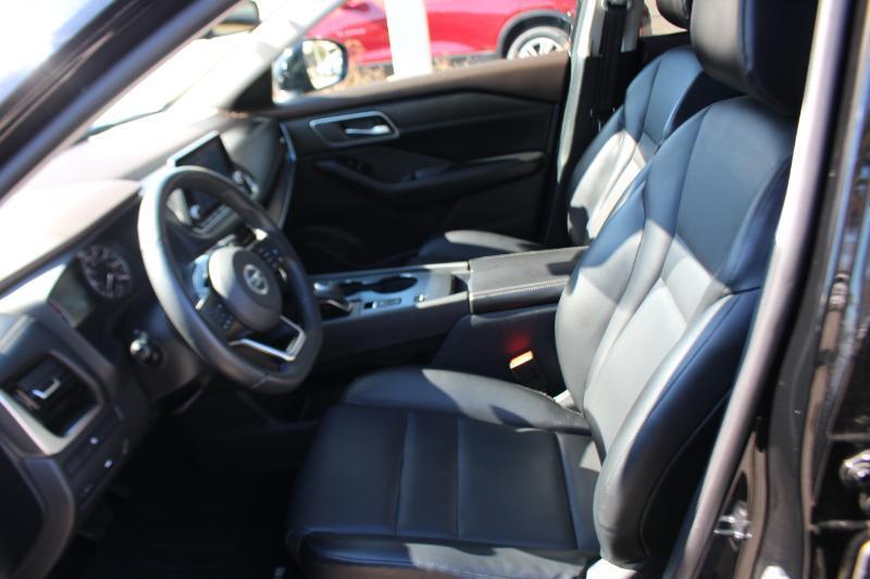 Nissan Rogue SV 2021