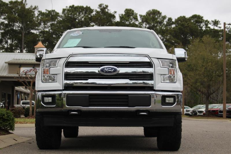 Ford F-150 4WD SuperCab 133" Lariat 2017