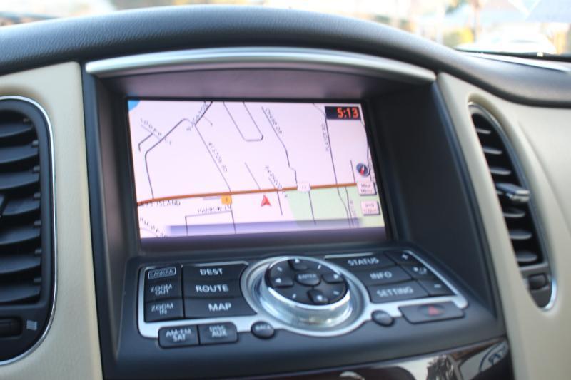 Infiniti QX50 Base AWD 2017