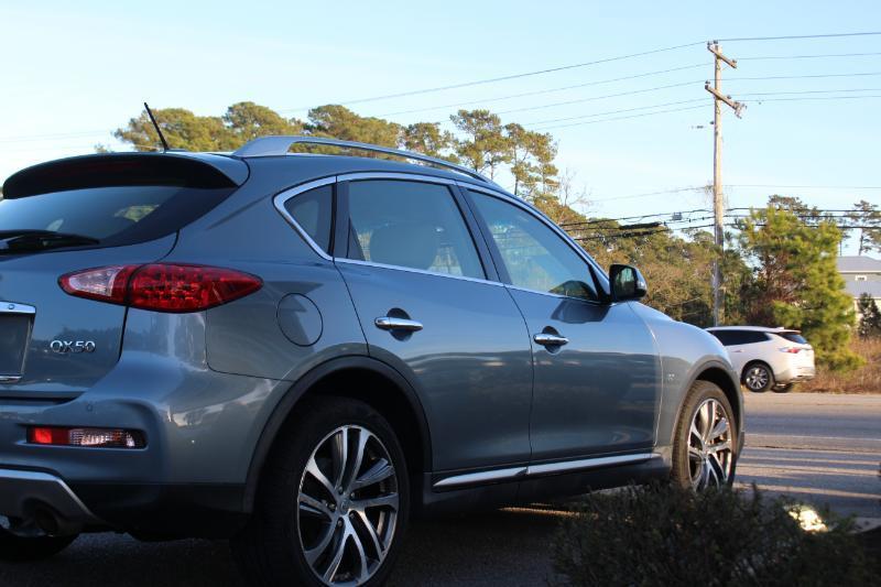 Infiniti QX50 Base AWD 2017
