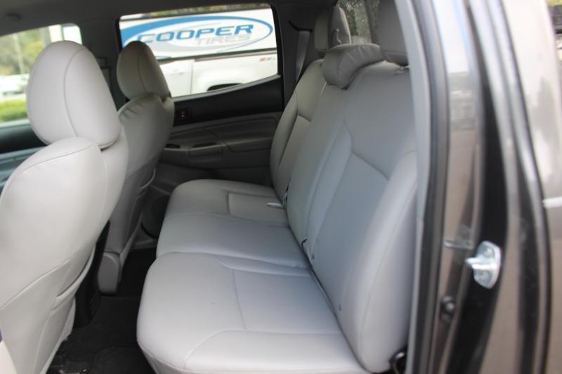 Toyota Tacoma PreRunner Double Cab V6 Auto 2WD 2013