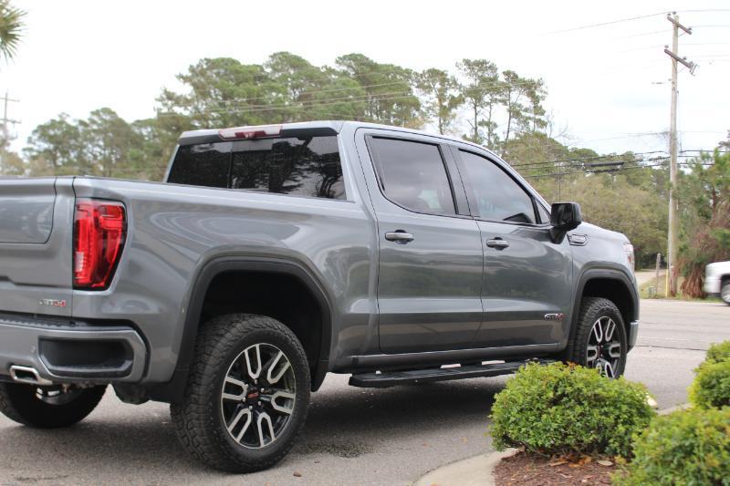 GMC Sierra 1500 AT4 Crew Cab Long Box 4WD 2020