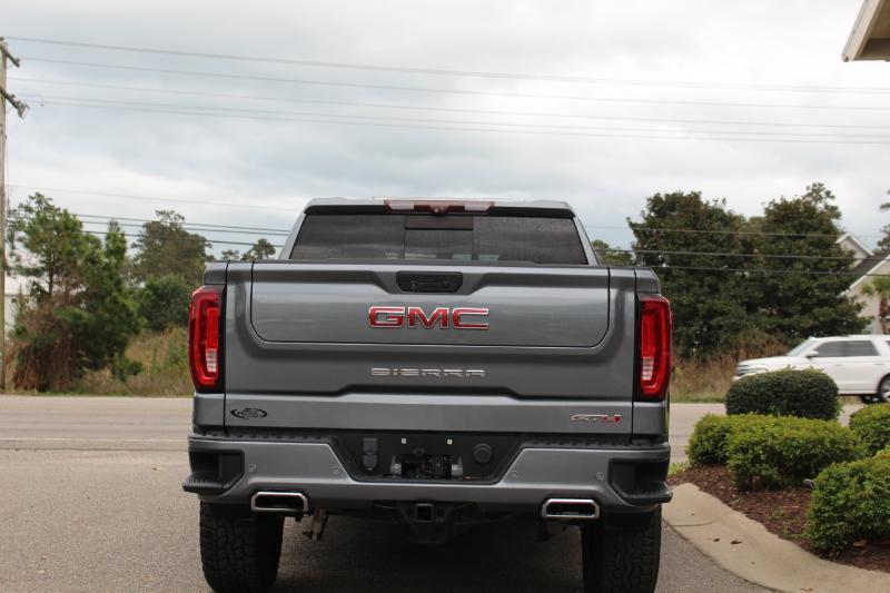 GMC Sierra 1500 AT4 Crew Cab Long Box 4WD 2020