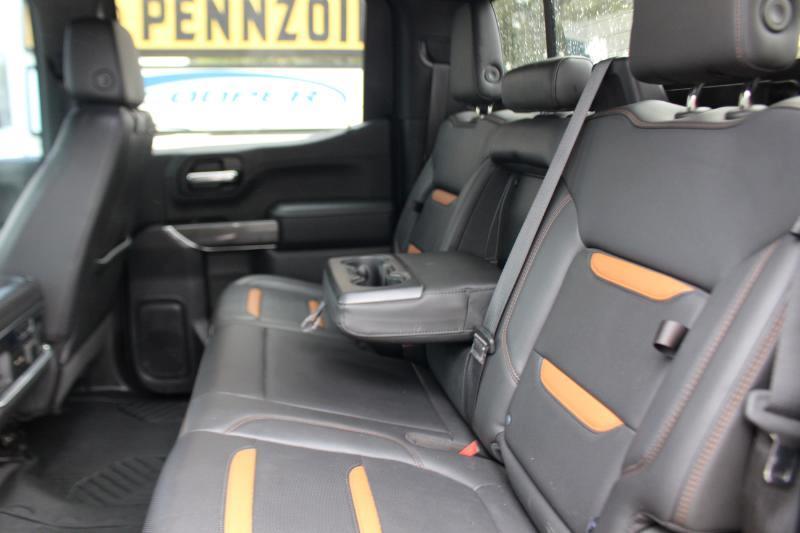 GMC Sierra 1500 AT4 Crew Cab Long Box 4WD 2020