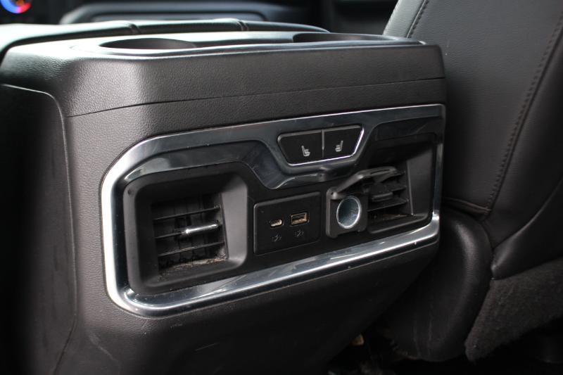 GMC Sierra 1500 AT4 Crew Cab Long Box 4WD 2020