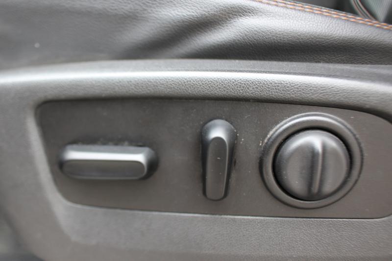 GMC Sierra 1500 AT4 Crew Cab Long Box 4WD 2020