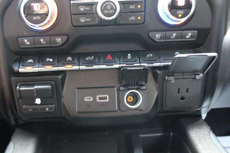 GMC Sierra 1500 AT4 Crew Cab Long Box 4WD 2020