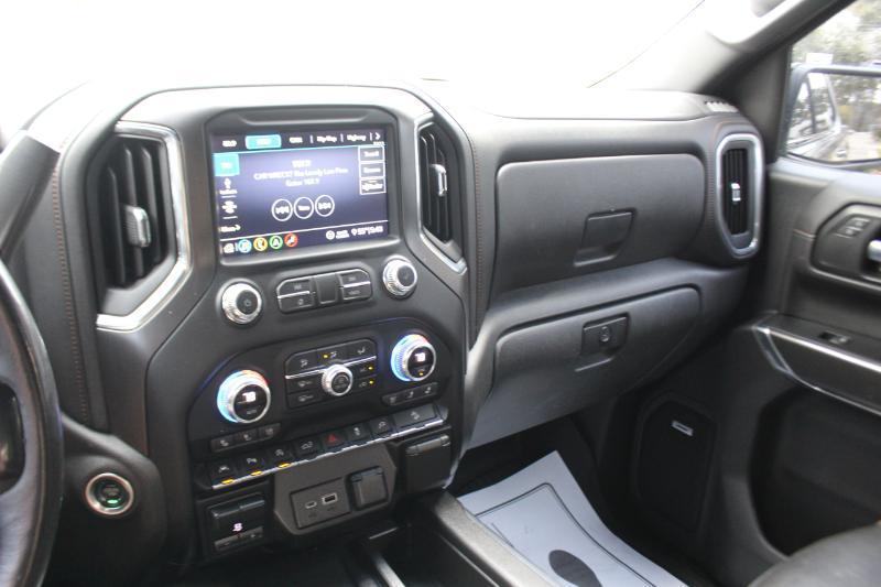 GMC Sierra 1500 AT4 Crew Cab Long Box 4WD 2020