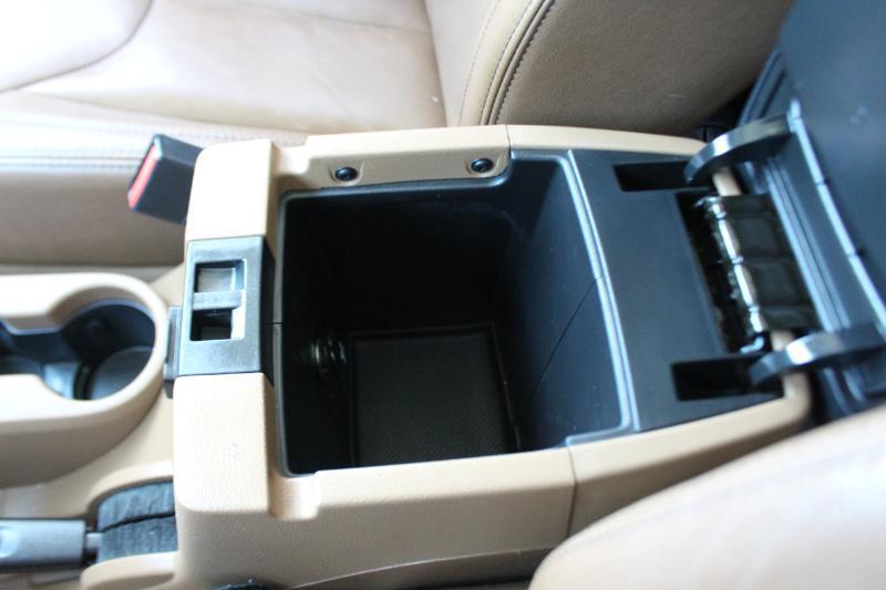 Jeep Wrangler Unlimited Sahara 4WD 2014