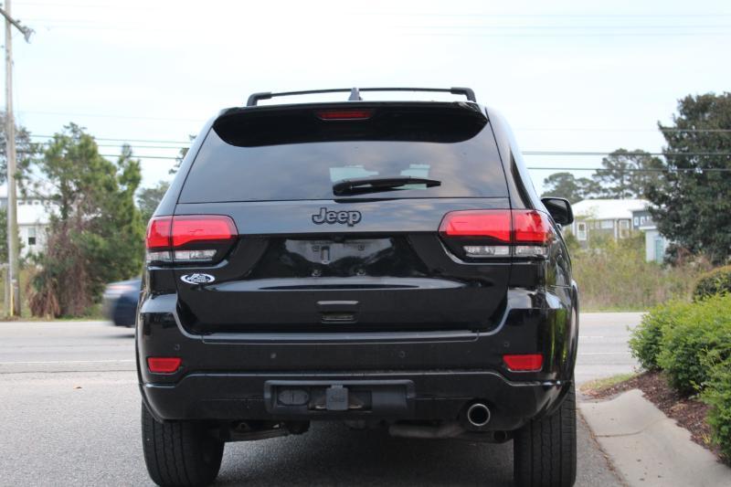 Jeep Grand Cherokee Laredo 2WD 2017