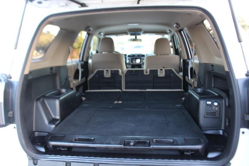 Toyota 4Runner SR5 4WD 2015