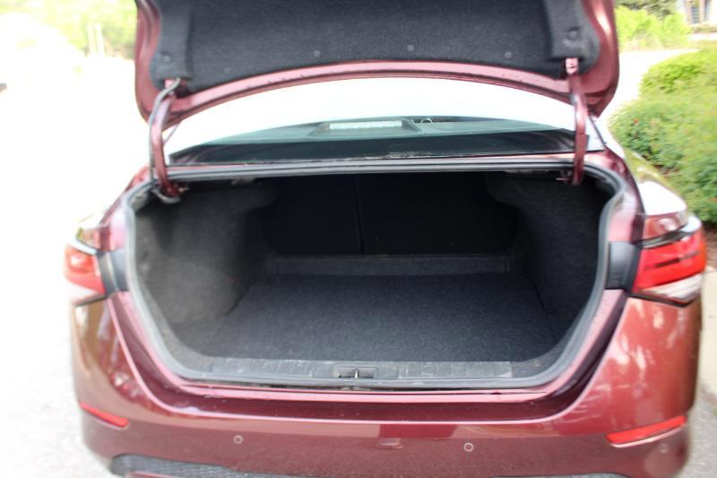 Nissan Sentra SV 2022