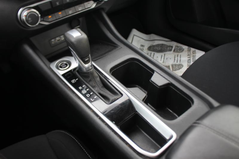 Nissan Sentra SV 2022