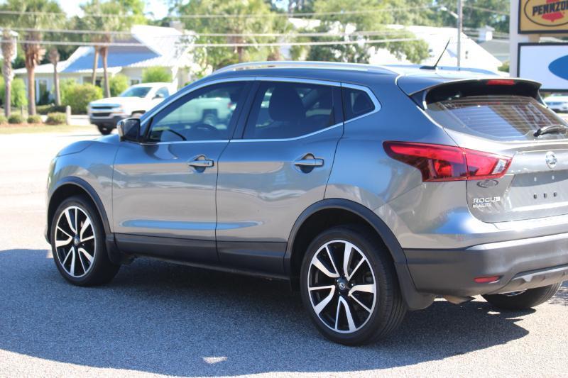Nissan Rogue Sport S 2018