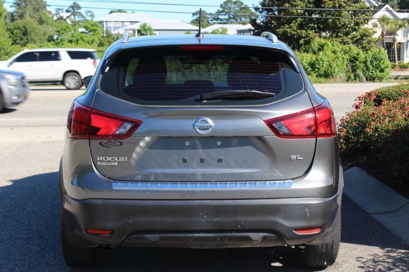 Nissan Rogue Sport S 2018