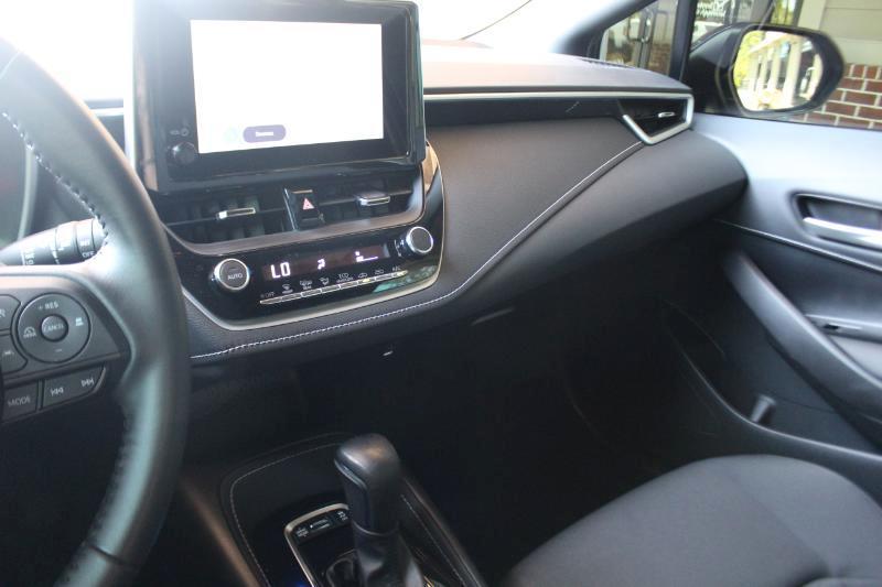 Toyota Corolla SE Hatchback 2023