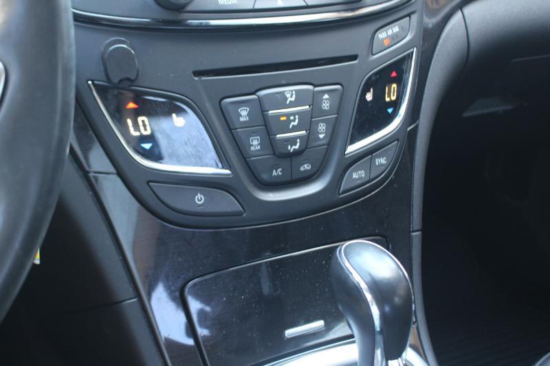 Buick Regal Turbo FWD 2016